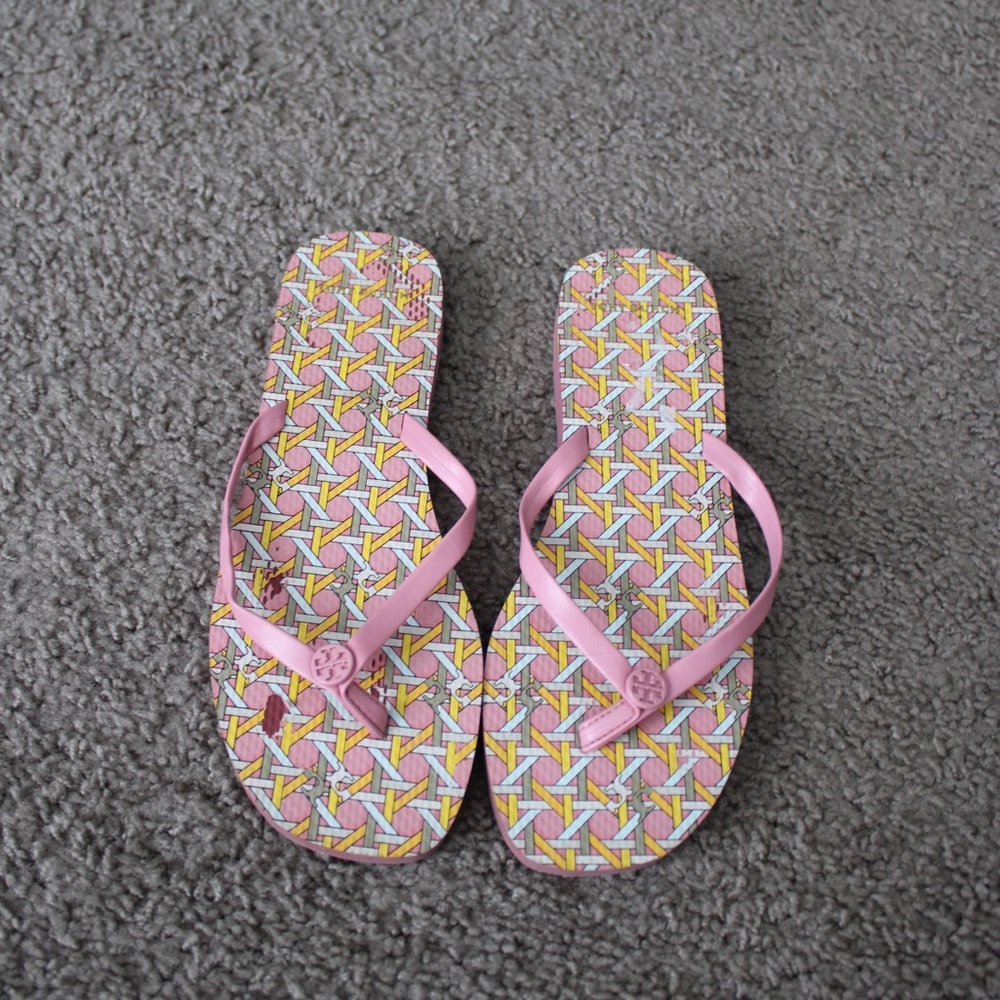 Tory Burch Thong Sandal in Blush Pink